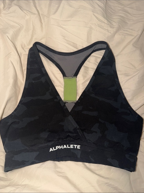 Alphalete Other - Alphalete Black Camo Sports Bra with Lime Accent